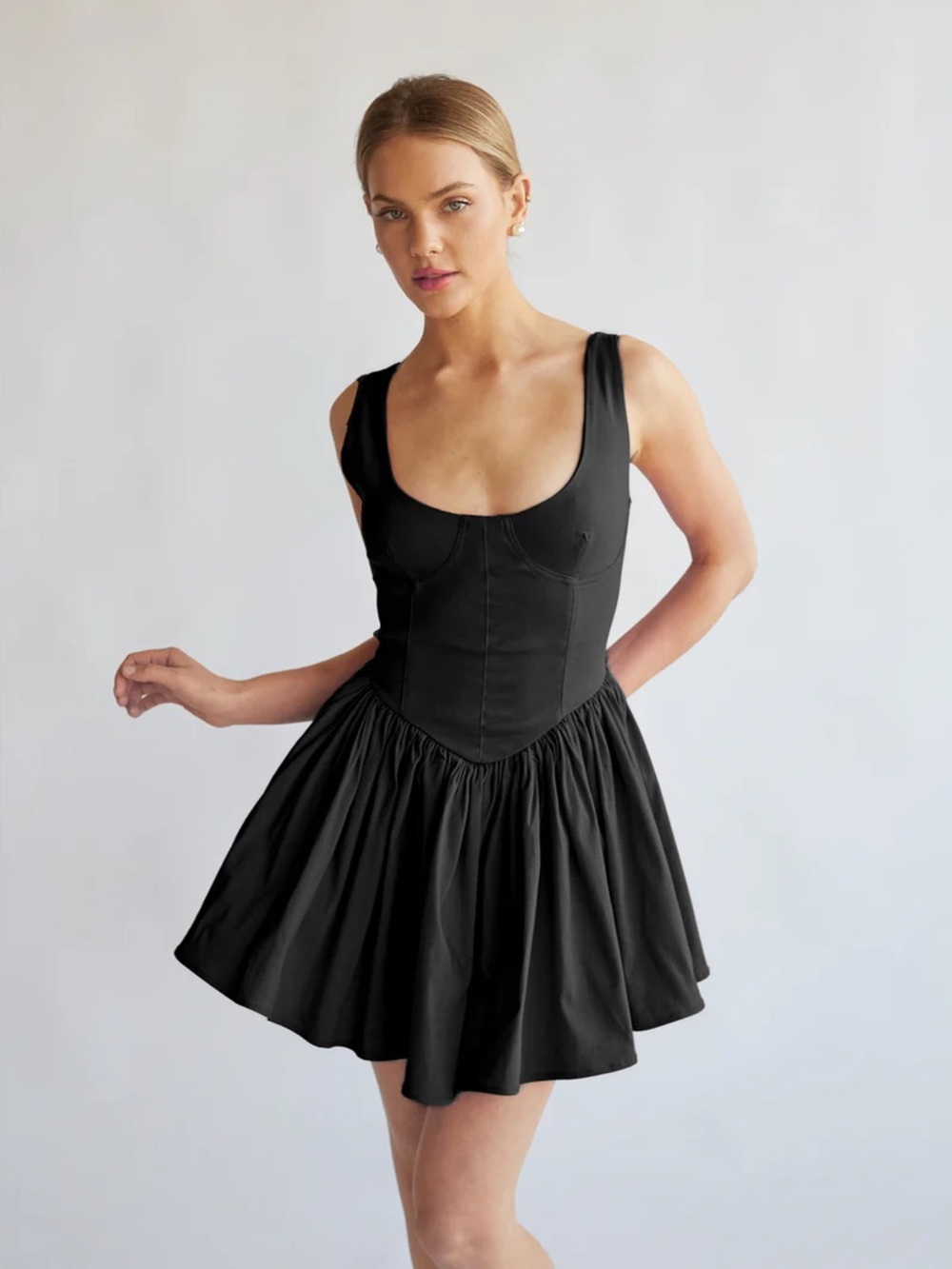 Adrianna Papell Black Sleeveless Corset Fit-and-Flare Mini Dress Size 12/L